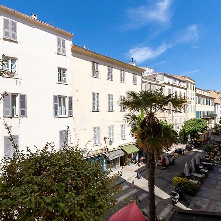 Les Suites R Bonaparte - Appartements De Standing Au Coeur De La Vieille Ville Pietonne Ajaccio  Ngoại thất bức ảnh