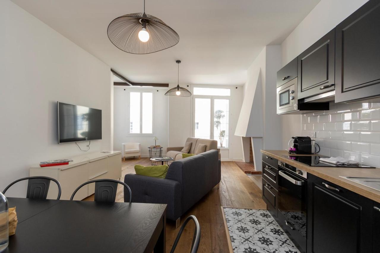 Les Suites R Bonaparte - Appartements De Standing Au Coeur De La Vieille Ville Pietonne Ajaccio  Ngoại thất bức ảnh