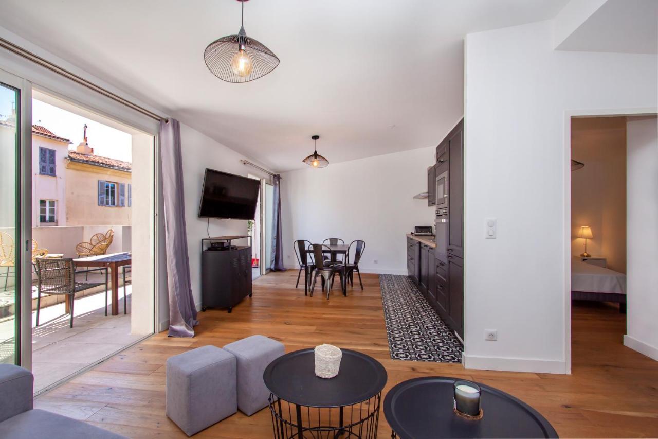 Les Suites R Bonaparte - Appartements De Standing Au Coeur De La Vieille Ville Pietonne Ajaccio  Ngoại thất bức ảnh
