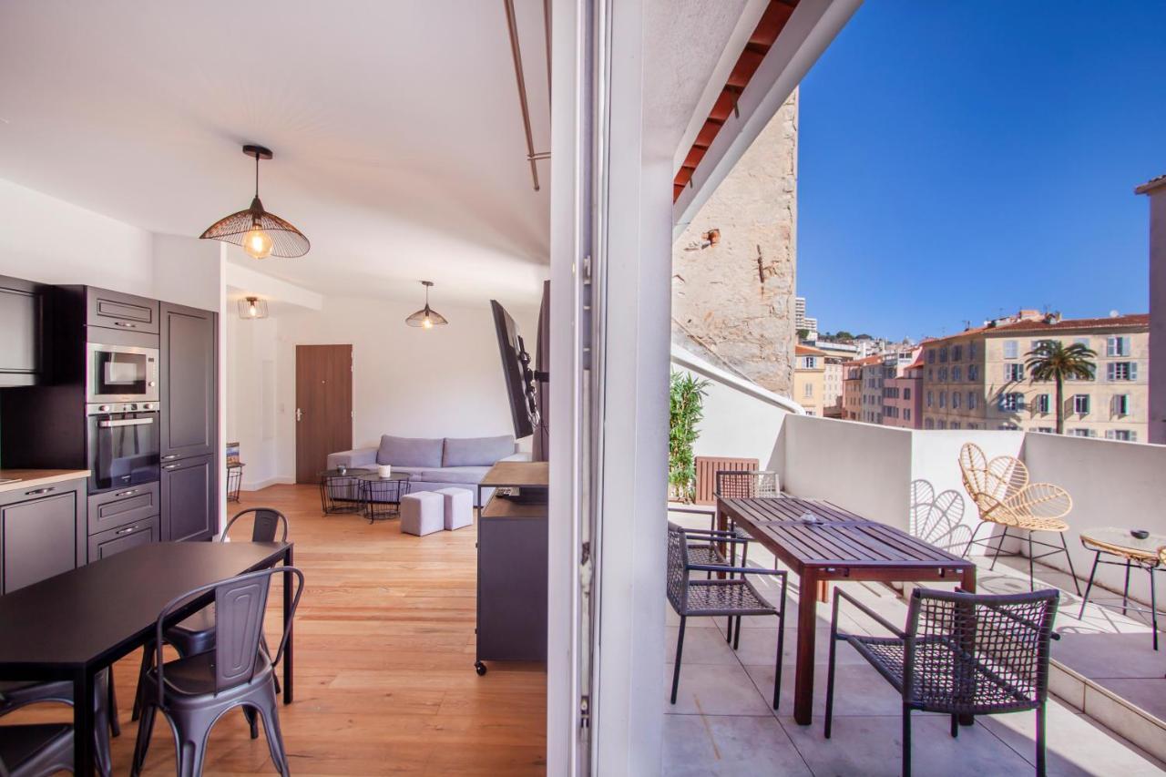 Les Suites R Bonaparte - Appartements De Standing Au Coeur De La Vieille Ville Pietonne Ajaccio  Ngoại thất bức ảnh