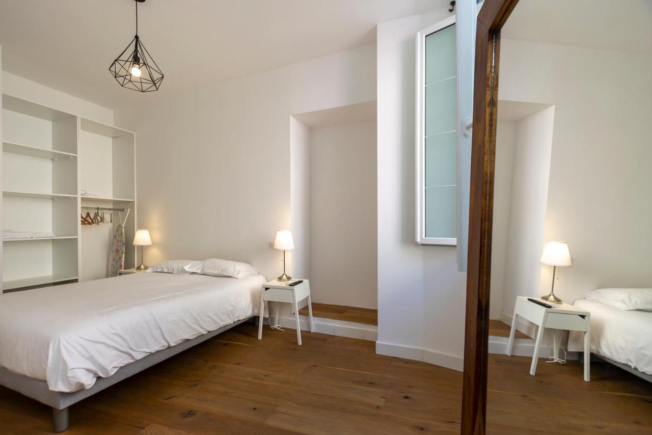 Les Suites R Bonaparte - Appartements De Standing Au Coeur De La Vieille Ville Pietonne Ajaccio  Ngoại thất bức ảnh